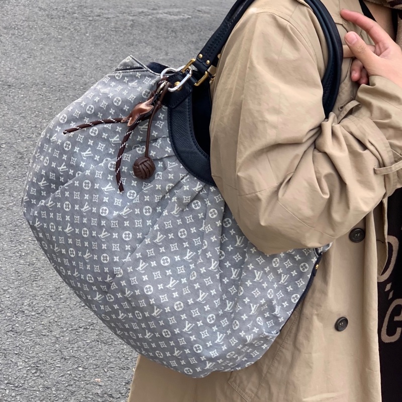 「JL精品代購」9新 LV 藍丹寧托特肩背包-1