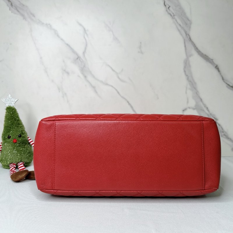 CHANEL GST荔枝牛肩背購物包-7