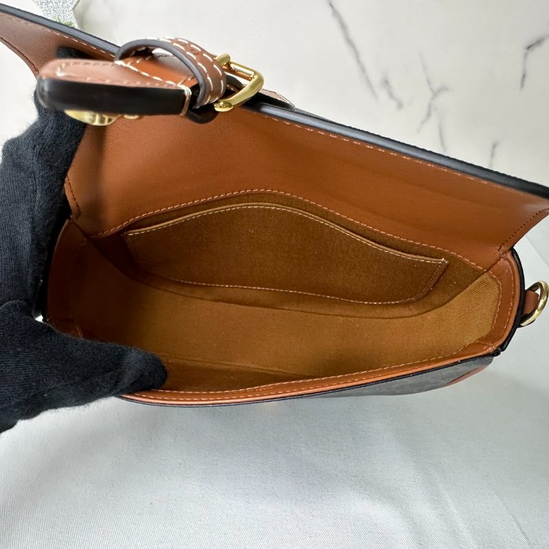 CELINE 全新FOLCO老花馬鞍包-5