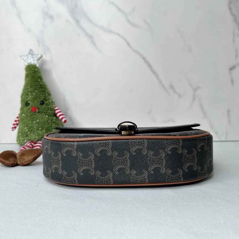 CELINE 全新FOLCO老花馬鞍包-6