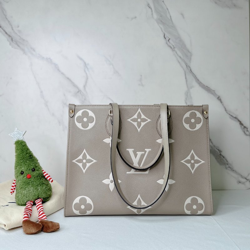 LV OnTheGo MM雙色托特包-1