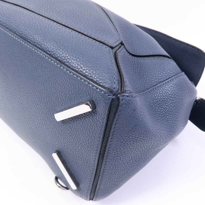 LOEWE 牛皮皮革Puzzle Medium銀扣手挽肩背兩用袋-10