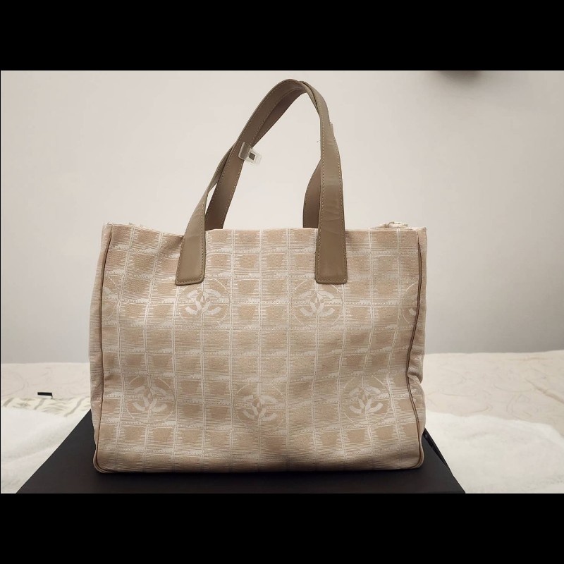 香奈兒托特包. 14999入手香奈兒，容量大，2個大內袋-4