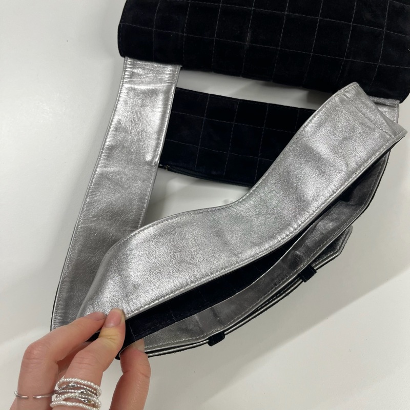 「JL精品代購」Chanel香奈兒 冰格麂皮 2.55 寬肩帶單肩包-7