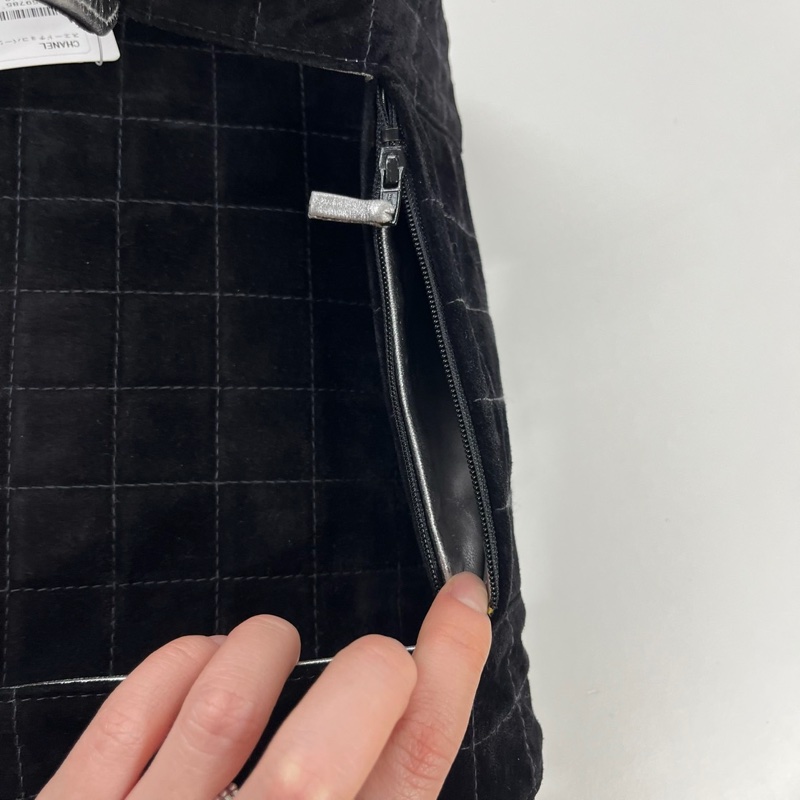 「JL精品代購」Chanel香奈兒 冰格麂皮 2.55 寬肩帶單肩包-18