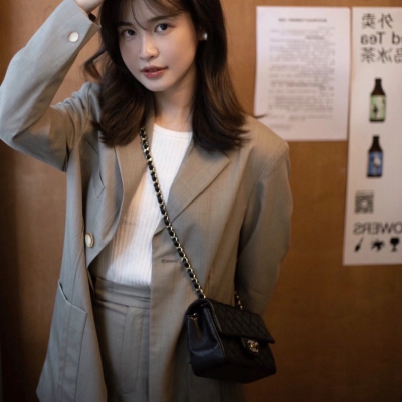 Chanel CF20 minicoco20 「現貨」絕版荔枝魚子醬牛皮配金釦！20公分超人氣經典款 最耐用有質感的皮革  9新  配件：紙盒、塵套-3