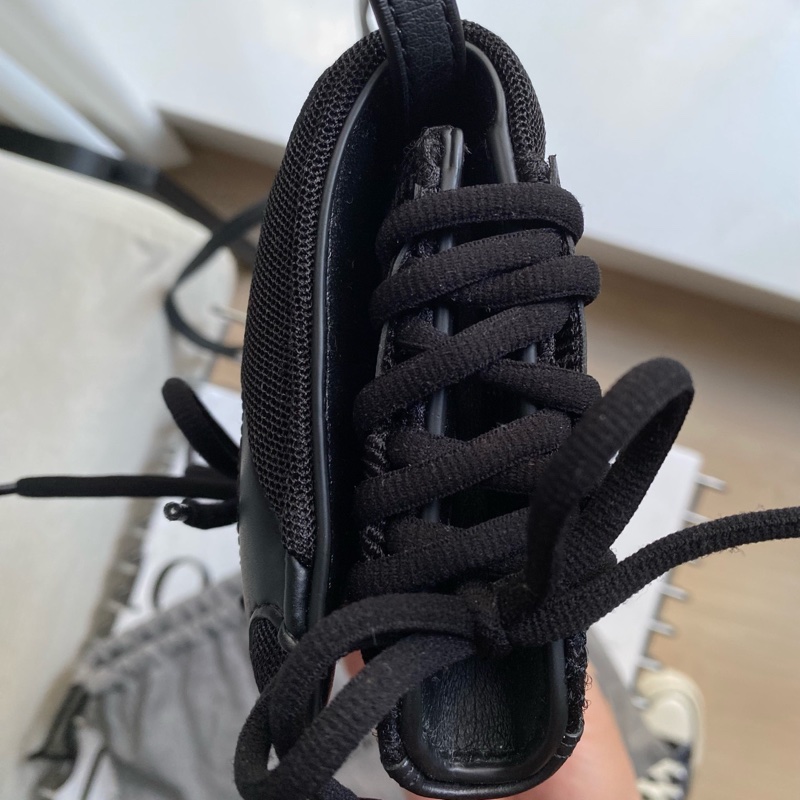 Balenciaga巴黎世家 球鞋綁帶包 黑銀 有塵袋 尺寸:19×11×5。-5