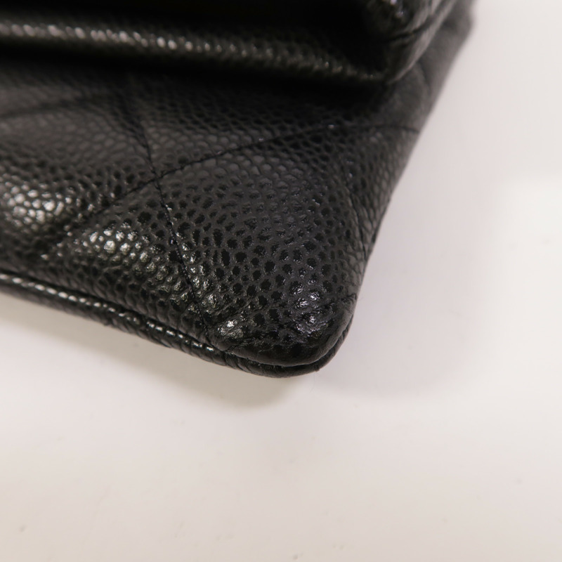 CHANEL 牛皮皮革Clutch金扣手拿包-10