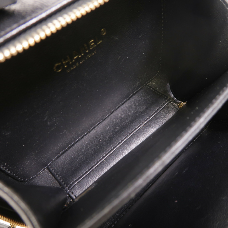 CHANEL 牛皮皮革Vanity Case金扣手挽肩背兩用袋-4