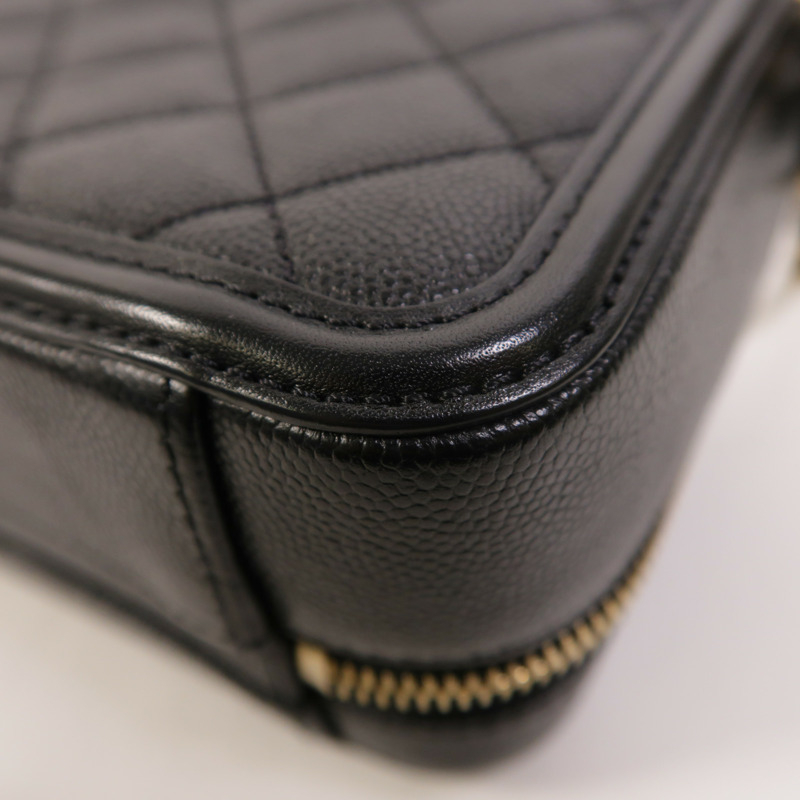 CHANEL 牛皮皮革Vanity Case金扣手挽肩背兩用袋-11