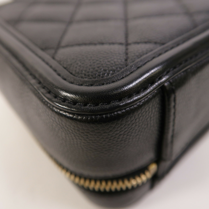 CHANEL 牛皮皮革Vanity Case金扣手挽肩背兩用袋-12