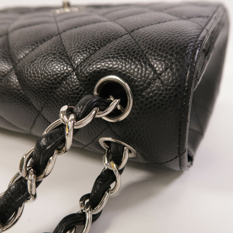 CHANEL 牛皮皮革Large Classic銀扣鏈帶肩背袋-16