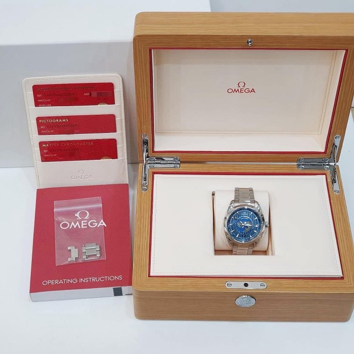 【大眾名錶】OMEGA歐米茄 220.10.43.22.03.001 海馬系列 地球浮雕面盤 2022/09 日期/世界時區/24小時/日夜顯示 B1139-9