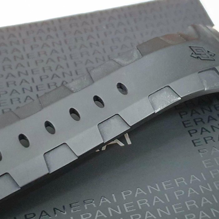 【大眾名錶】PANERAI沛納海 PAM01305 黑面盤 2019/10 藍色小秒針 潛水錶龍頭護橋 B843-4