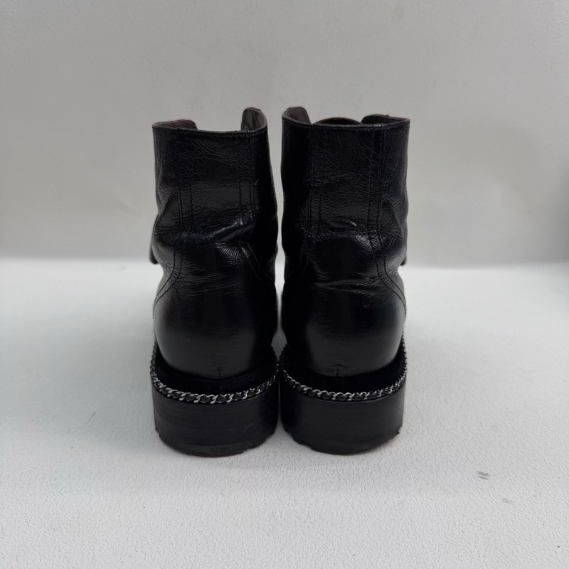 chanel香奈兒 油蠟皮珍珠馬丁靴 黑色珍珠短袖 37碼-4