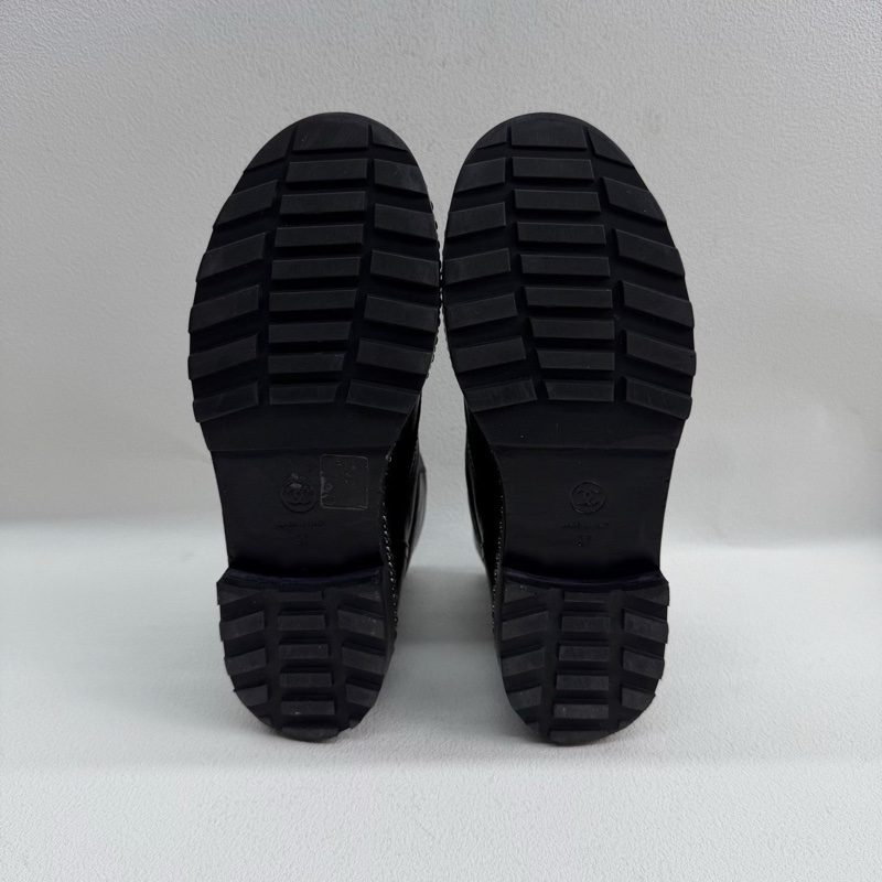 chanel香奈兒 油蠟皮珍珠馬丁靴 黑色珍珠短袖 37碼-9