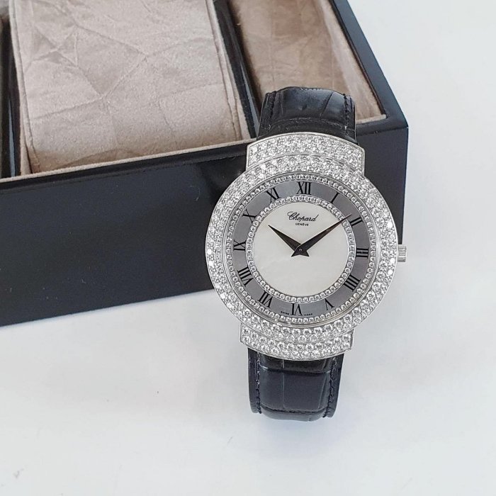 【大眾名錶】CHOPARD 蕭邦 16/3154 大錶徑 18K白金 後加鑽石錶圈 共約5克拉 鑽石貝殼羅馬面盤 G132-1