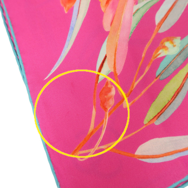 CHANEL 絲質Square Scarf 70x70絲巾-9