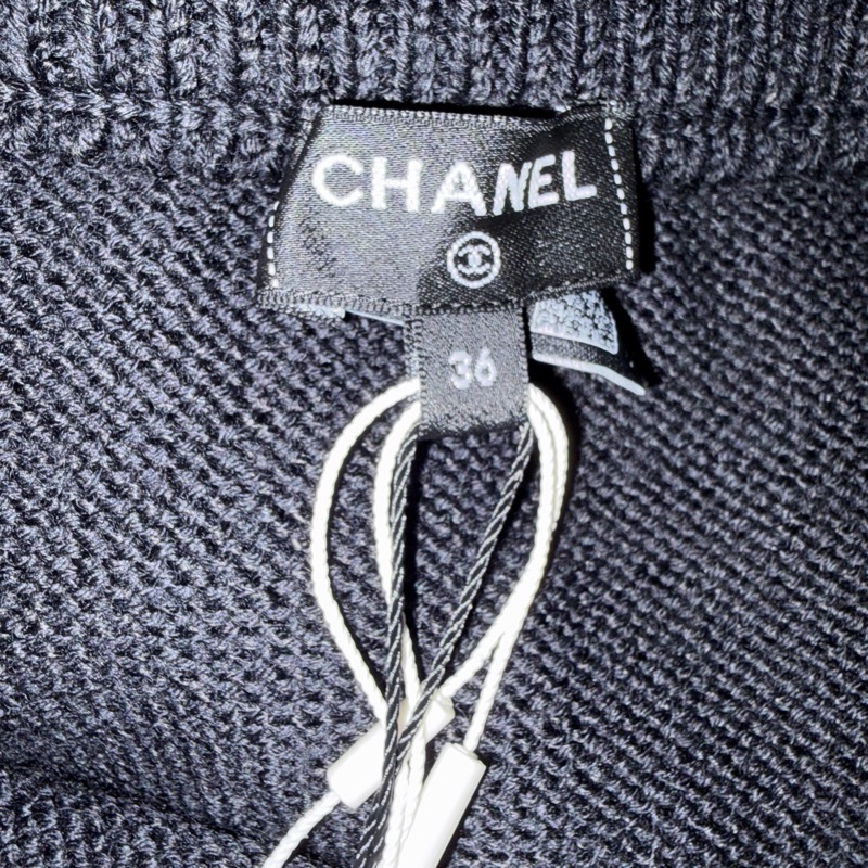 Chanel羊毛真絲黑色及膝裙-13