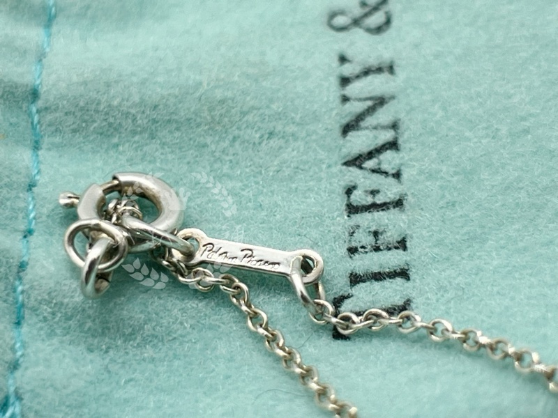 ~~趴趴小舖~~極新正品Tiffany &Co  Loving Heart愛心項鍊配件齊全260401251-9