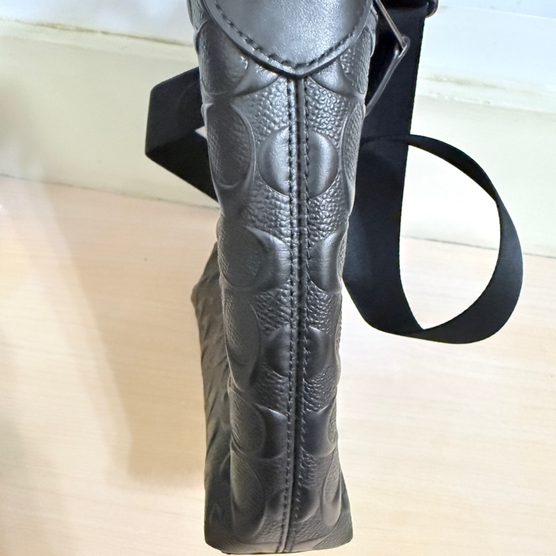 coach男鞋跨包-16