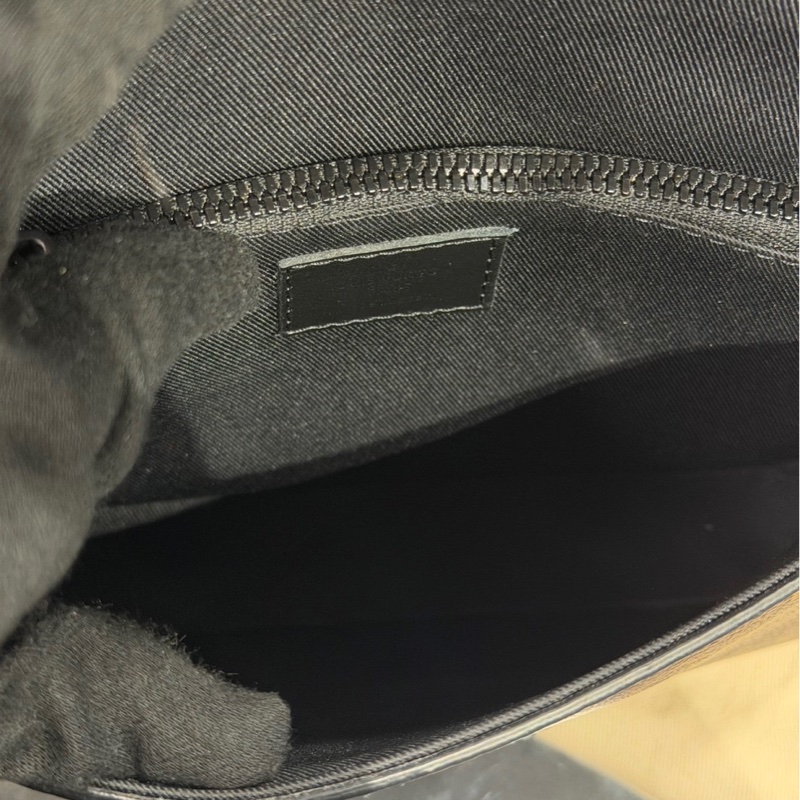 Louis Vuitton LV S-Lock Sling 腰包-5