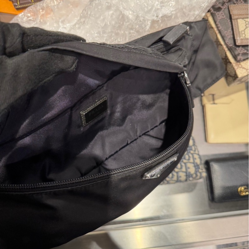 Prada 尼龍腰包-4