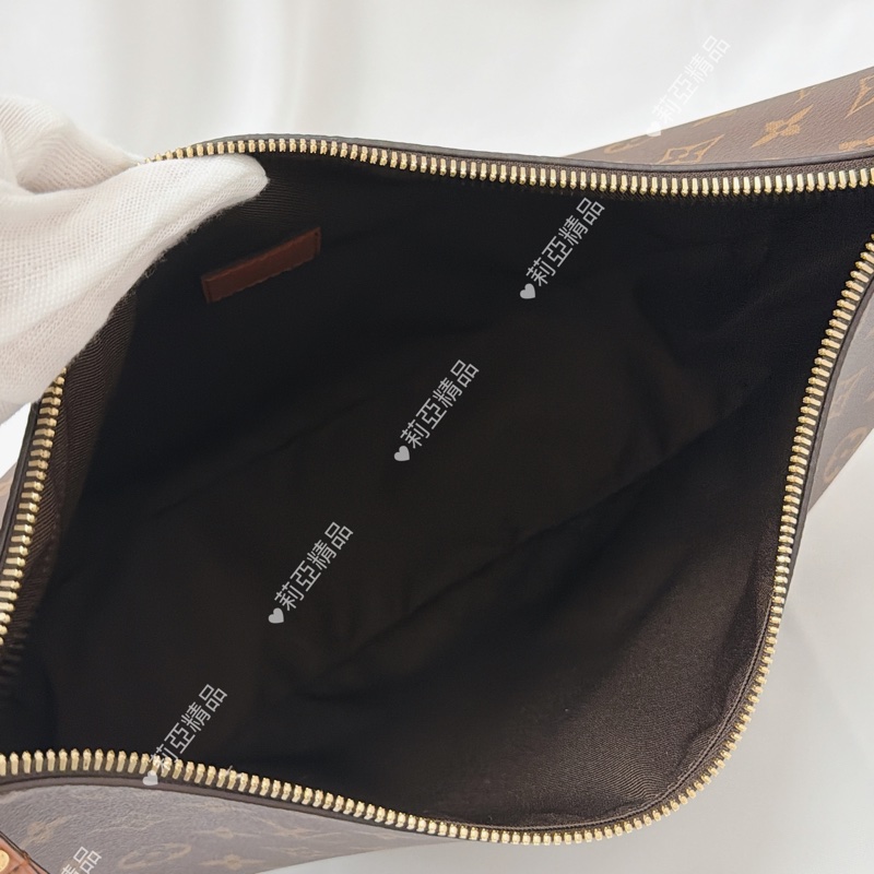 莉亞精品♡LV loop hobo 九新美包-12