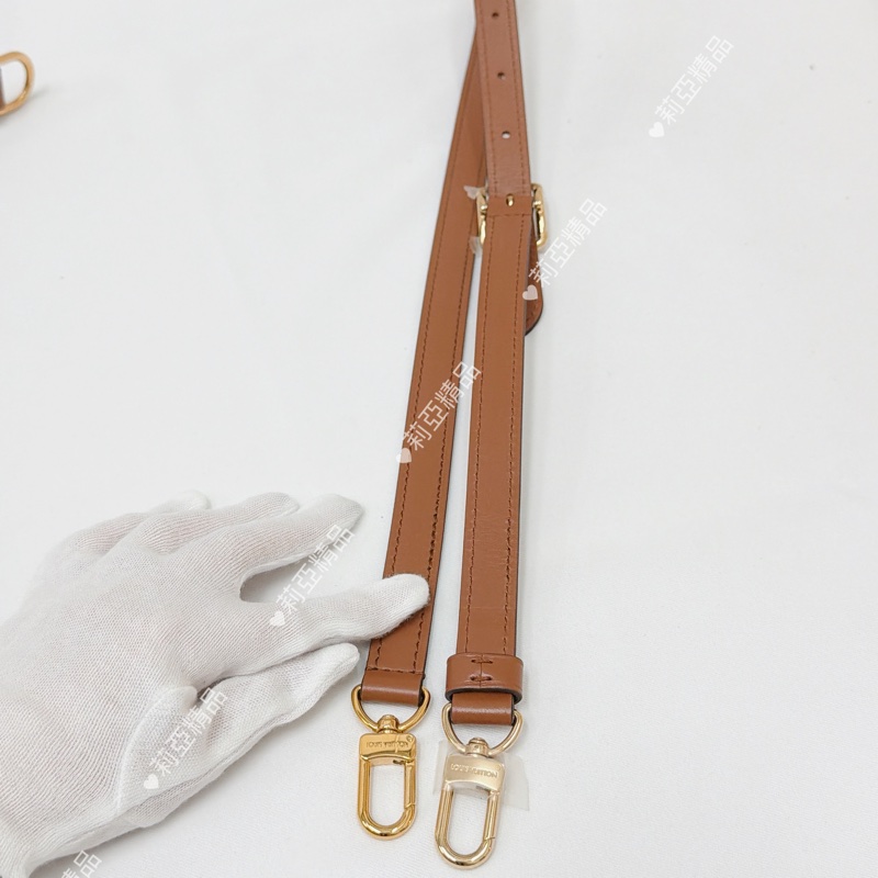 莉亞精品♡LV loop hobo 九新美包-14