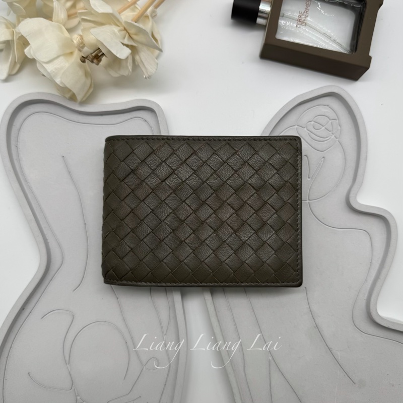 BOTTEGA VENETA BV橄欖綠小羊皮對開短夾-0