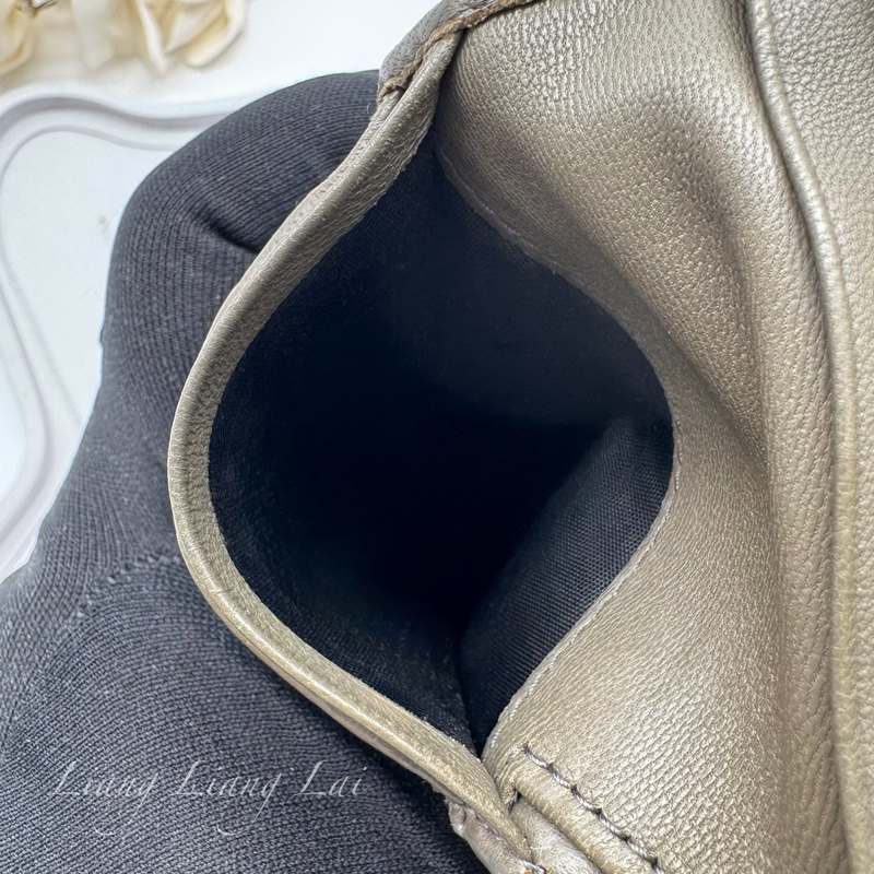 BOTTEGA VENETA BV橄欖綠小羊皮對開短夾-11