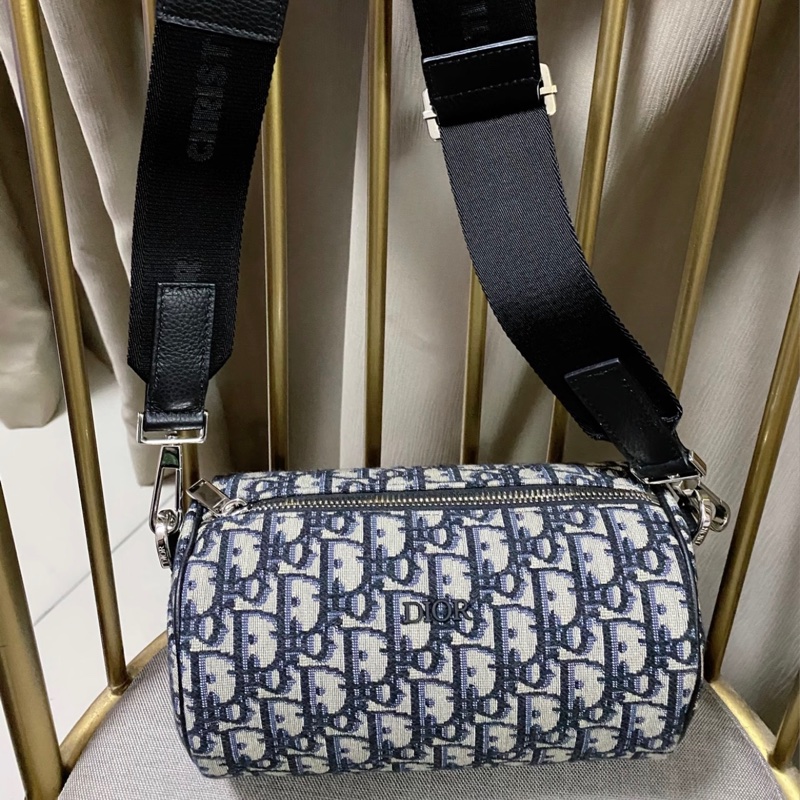 「JL精品代購」9新 Dior 老花 圓筒斜背包-0