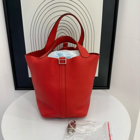 爱马仕/Hermes  菜篮子 A刻 18底长 荔枝纹 玫瑰红 90。