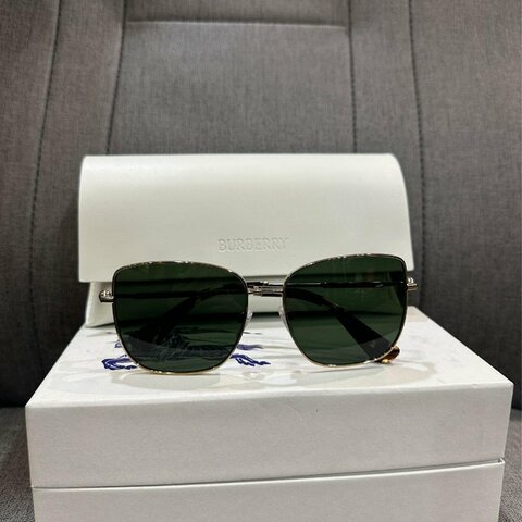 💎Han's house精品服飾💎LOGO 墨鏡 太陽眼鏡