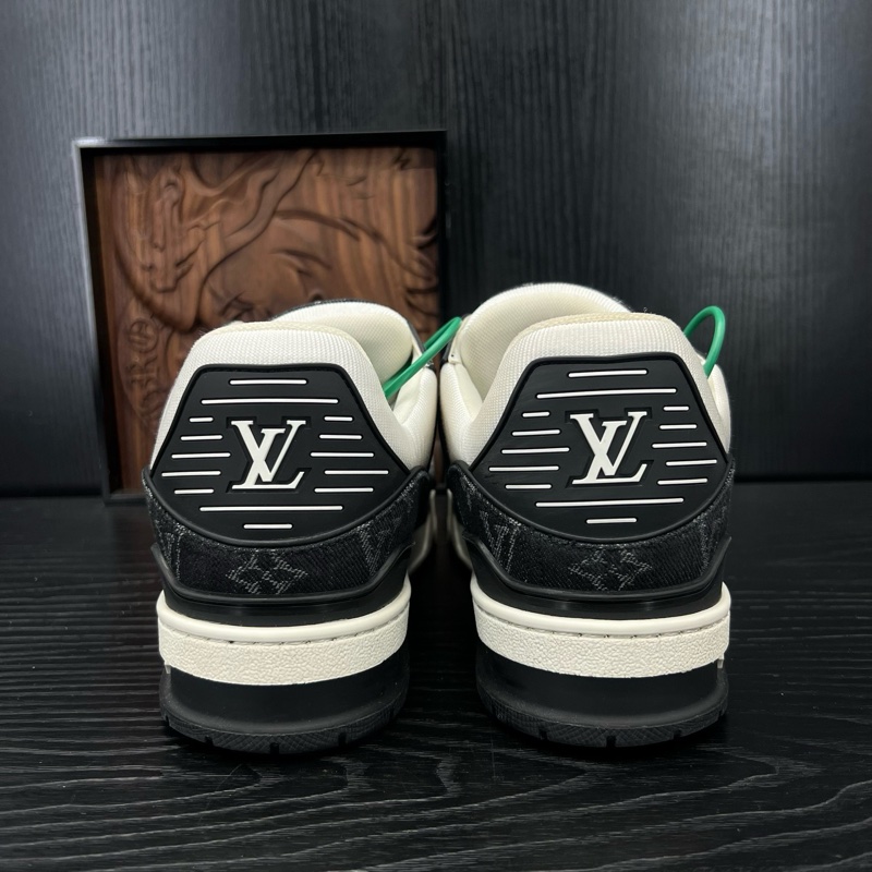Louis Vuitton路易威登 trainer 黑白牛仔 41 碼-2