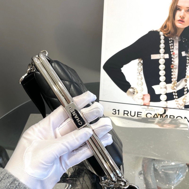 Chanel香奈儿银杆晚宴盒子包-2