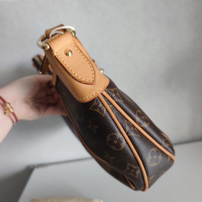 【氣質女神✨全網最低價‼️】LV Thames PM金牌南瓜腋下包｜單肩包｜手提包 小號-5