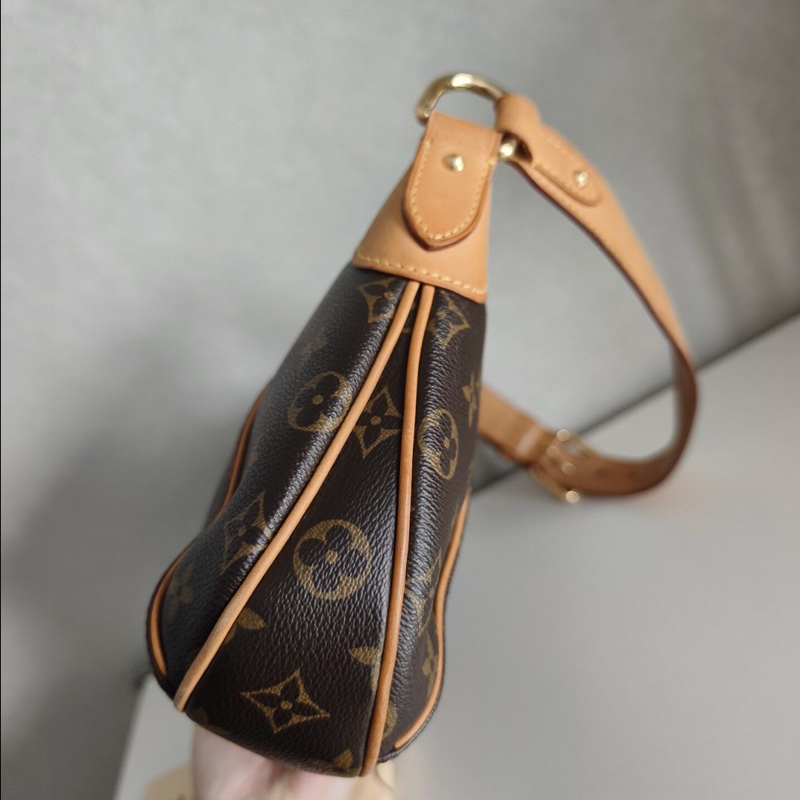 【氣質女神✨全網最低價‼️】LV Thames PM金牌南瓜腋下包｜單肩包｜手提包 小號-7