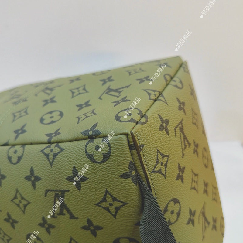 莉亞精品♡ LV M46802 老花綠後背包 二手美包-13