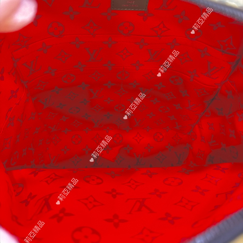 莉亞精品♡ LV M46802 老花綠後背包 二手美包-14