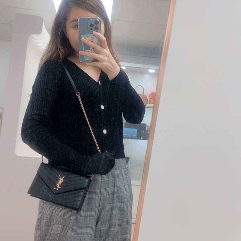 YSL woc 黑金信封鏈條包-12