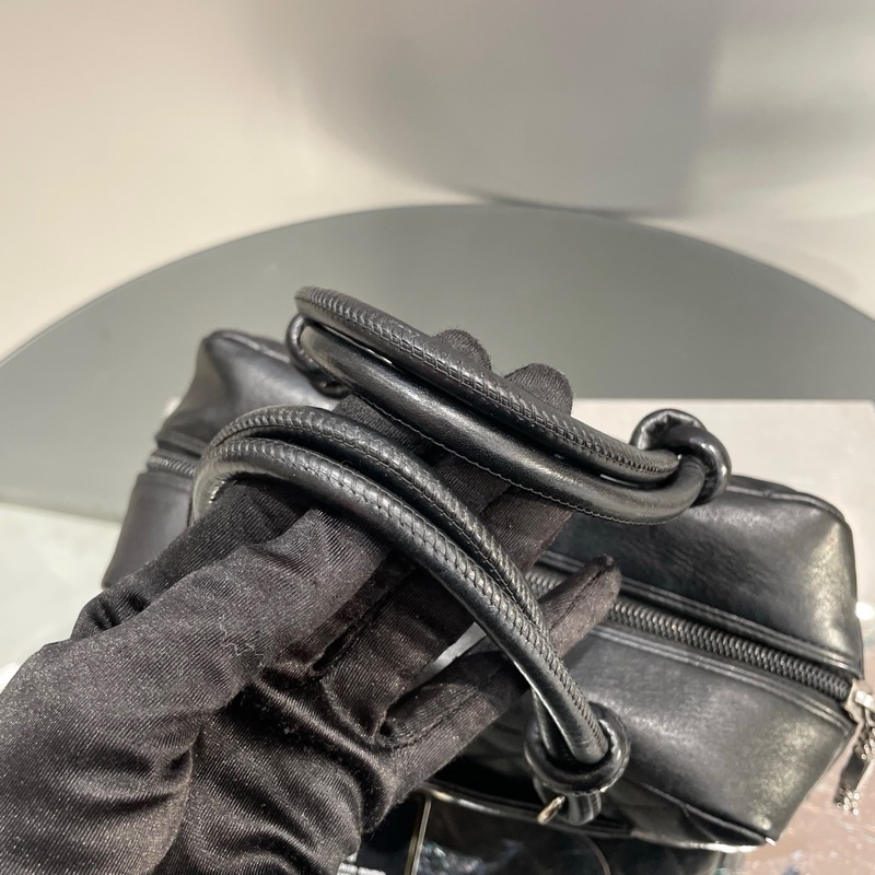 Chanel香奈儿 康鹏枕头包-3