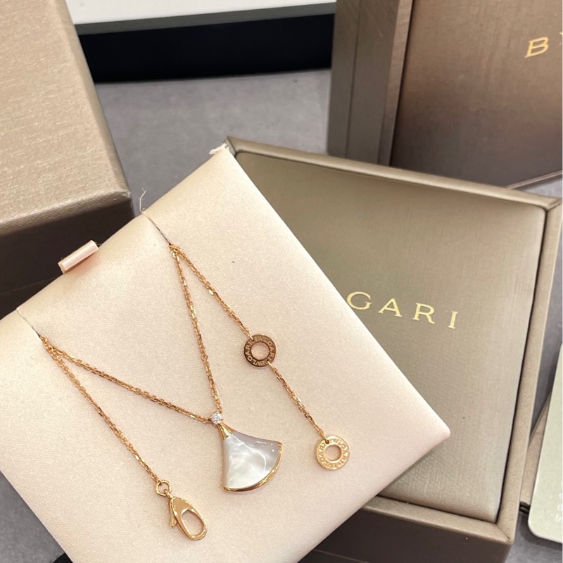宝格丽Bvlgari DIVAS’DREAM系列 白贝母小号玫瑰金扇子项链-1