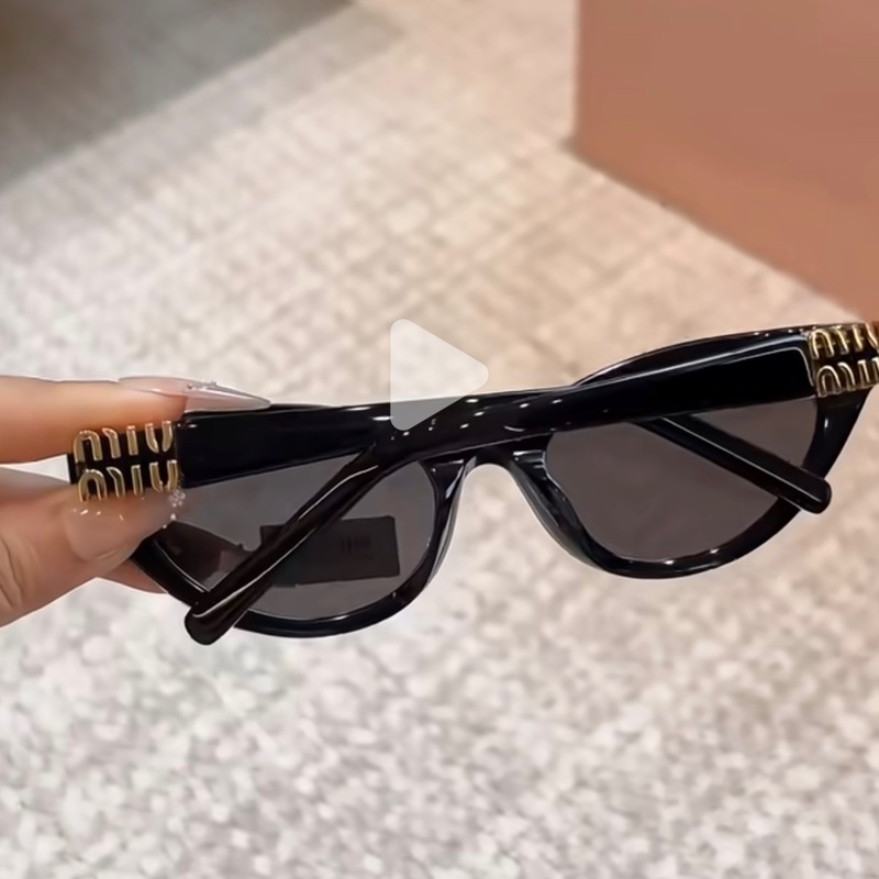 miu miu 26新款貓眼墨鏡-7