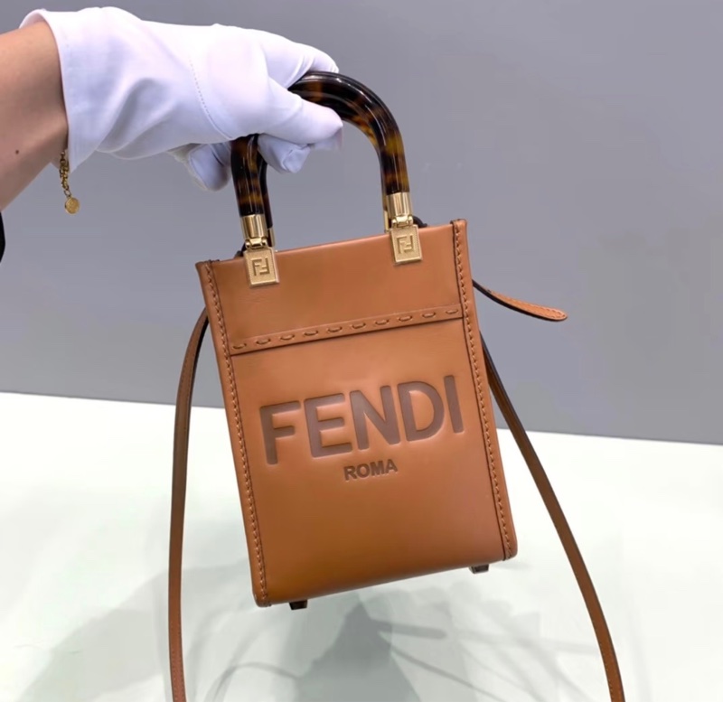 「JL精品代購」98新 FENDI 全牛皮 mini托特肩背包-0