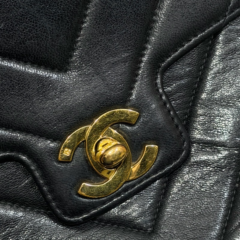 CHANEL VINTAGE郵差包-2