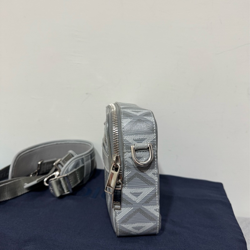 Dior 鑽石灰色郵差斜背包-2
