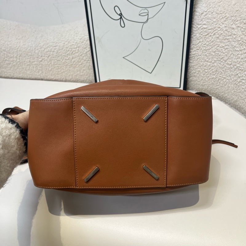 Loewe/羅意威 hammock棕色吊床包手提單肩斜挎包 尺寸26*13*22cm-2