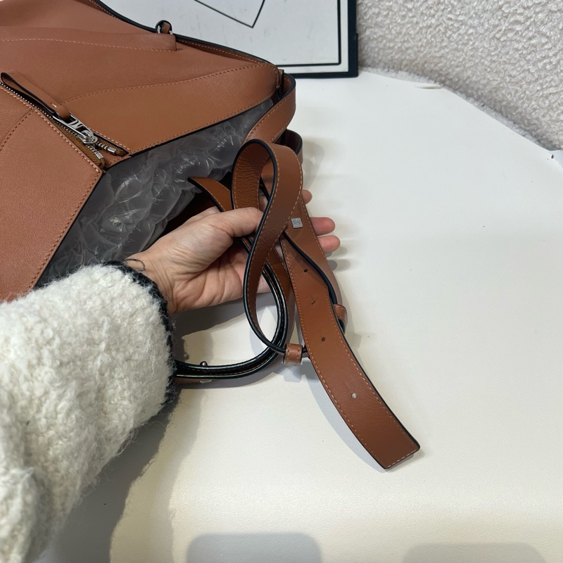 Loewe/羅意威 hammock棕色吊床包手提單肩斜挎包 尺寸26*13*22cm-5