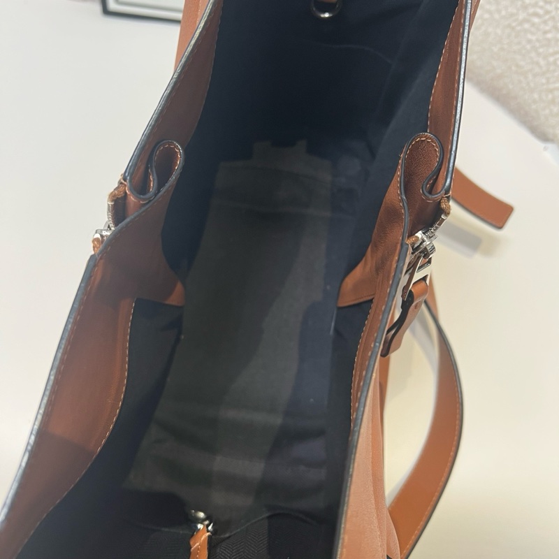 Loewe/羅意威 hammock棕色吊床包手提單肩斜挎包 尺寸26*13*22cm-6